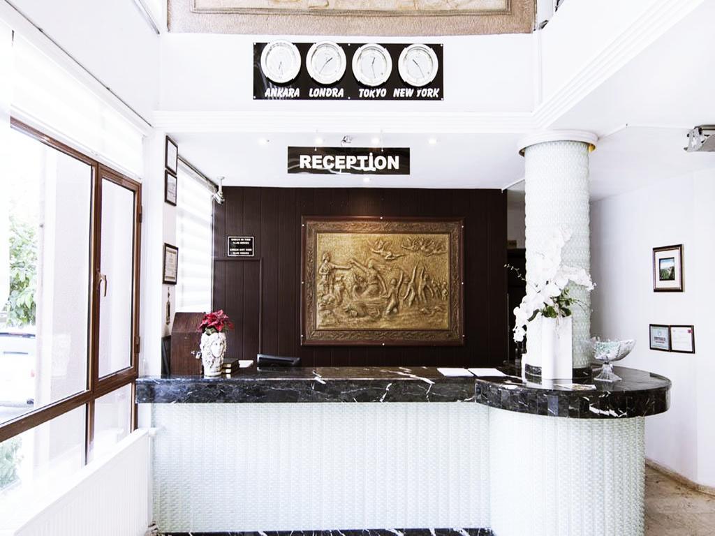 Grand Hotel Kurdoglu Kuşadası Buitenkant foto