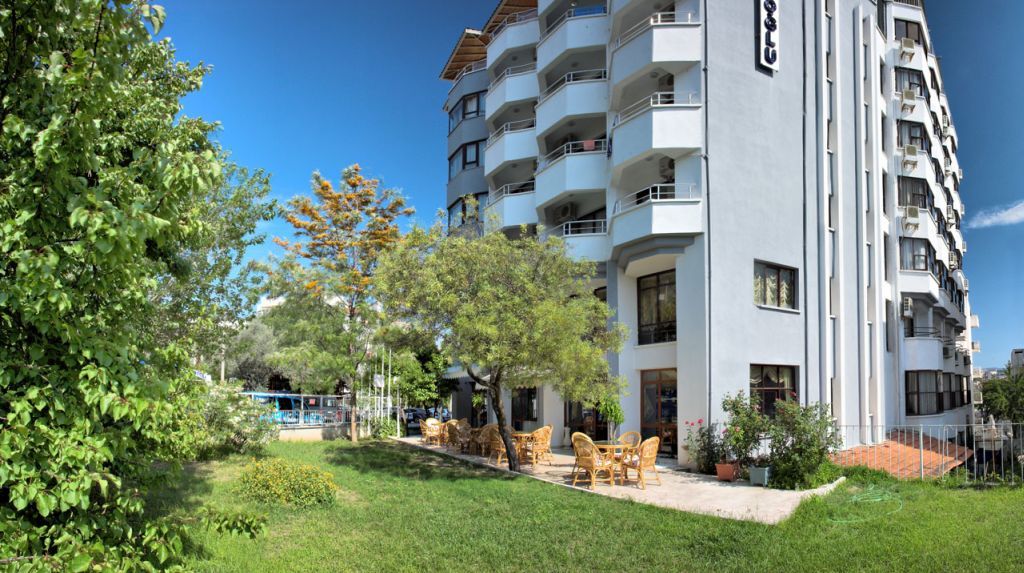 Grand Hotel Kurdoglu Kuşadası Buitenkant foto